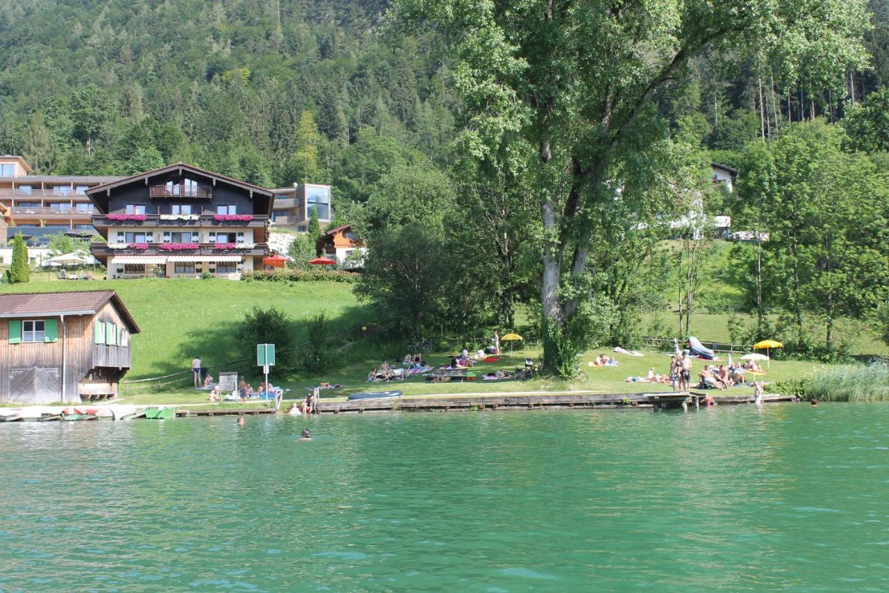 Ticklhof Am See Guest house Thiersee