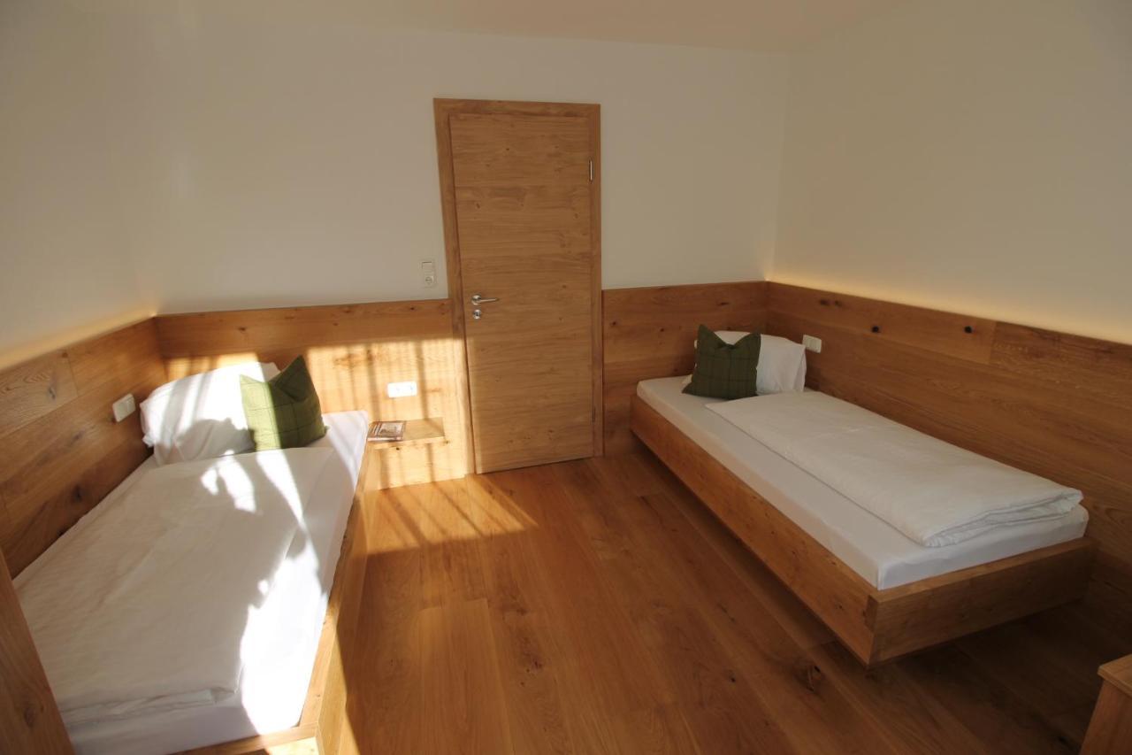 Ticklhof Am See Guest house Thiersee