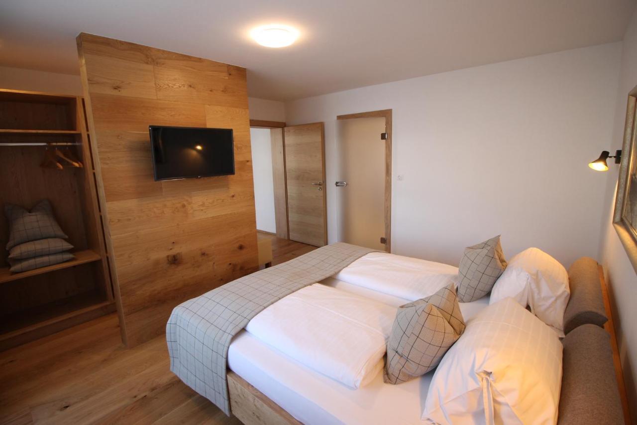 Ticklhof Am See Guest house